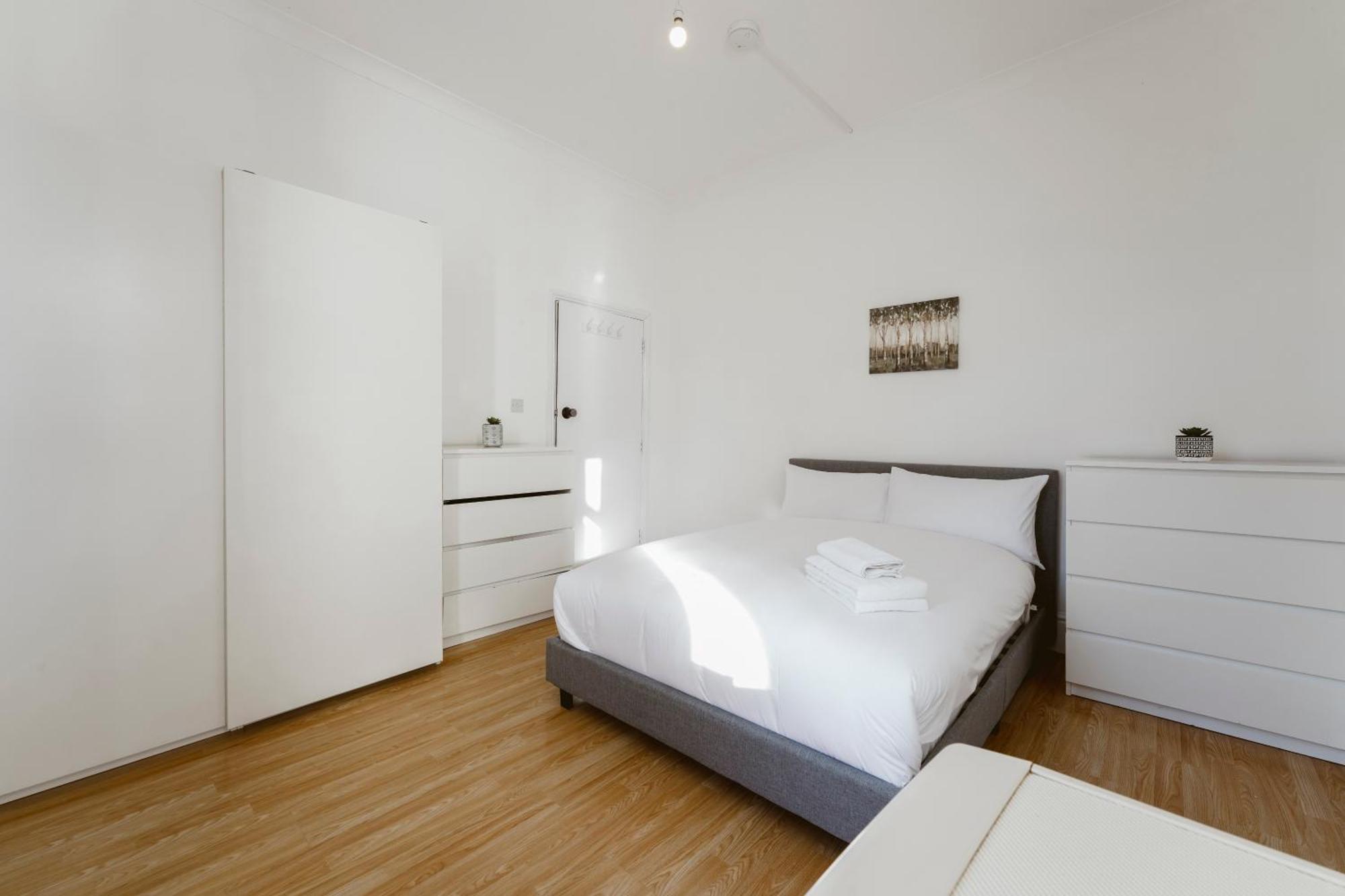 Stratford Double Rooms - 29 伦敦 外观 照片